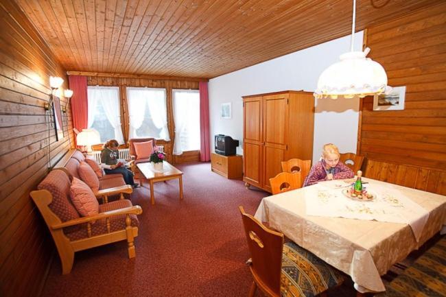 Ferienwohnungen Toni Plenk Inkl. Chiemgaukarte Ruhpolding Exterior foto
